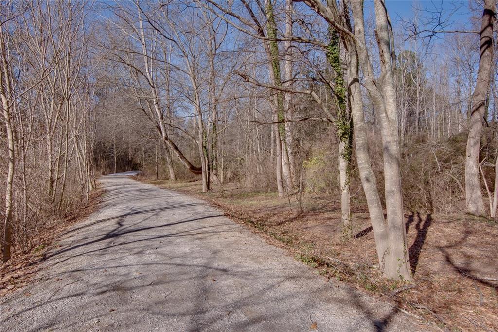 605 Spruce Drive, Pine Lake, Georgia image 8