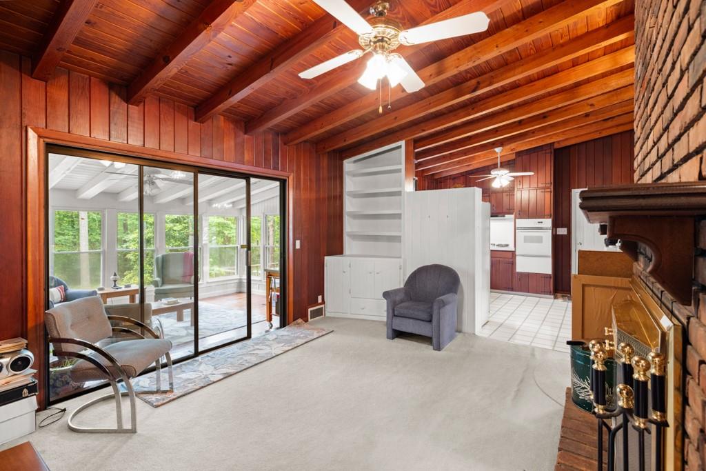 881 Rockbridge Road, Lilburn, Georgia image 12