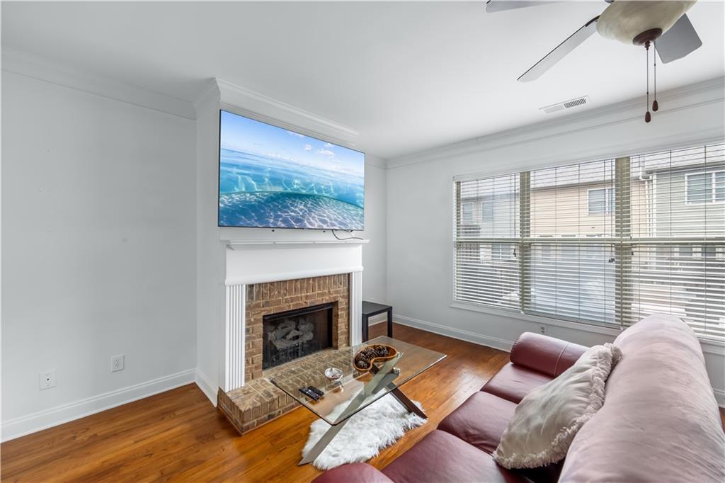 3998 Llewellin Lane SW