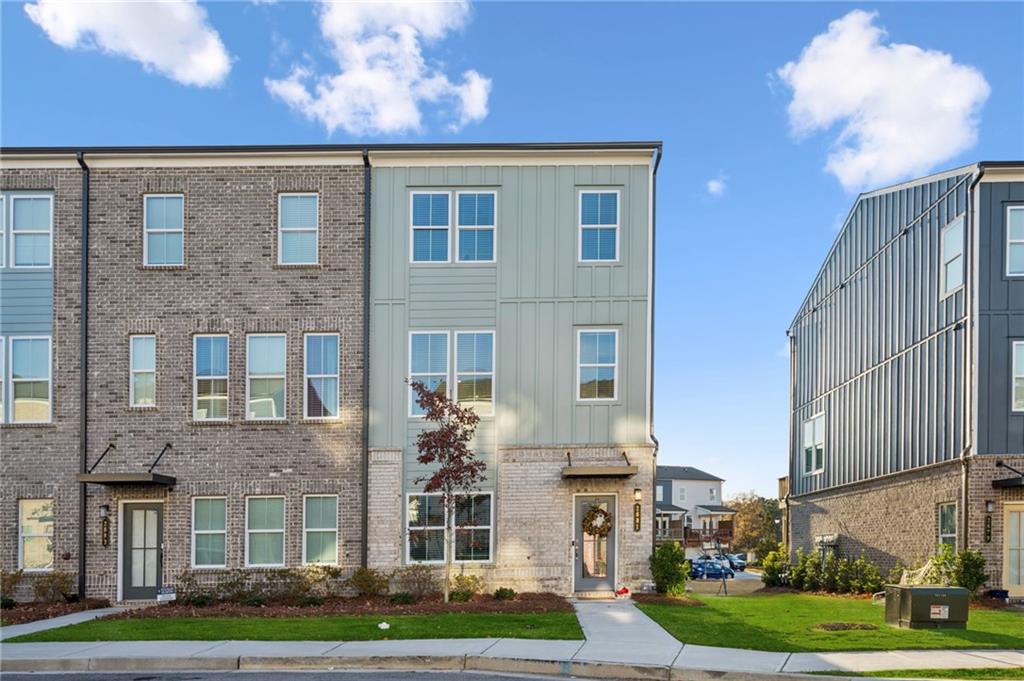 2681 Whistler Way NE