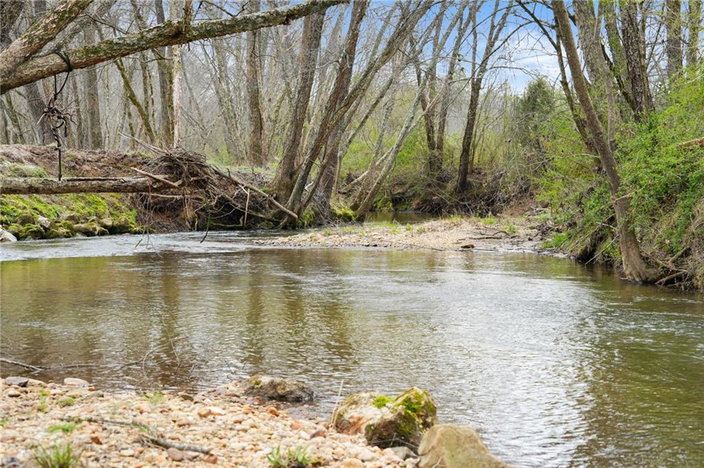 605 Lynch Mountain Rd