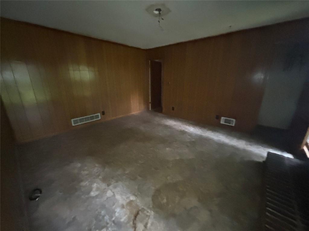 4889 Fairforest Drive, Stone Mountain, Georgia image 22