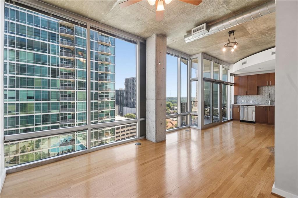 923 Peachtree Street NE 1332