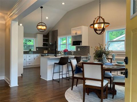 2170 BEECHER Circle SW Atlanta GA 30311