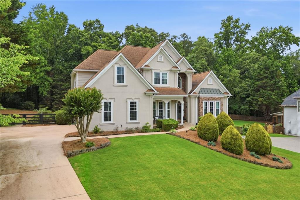 5015 Oakmont Bend Drive