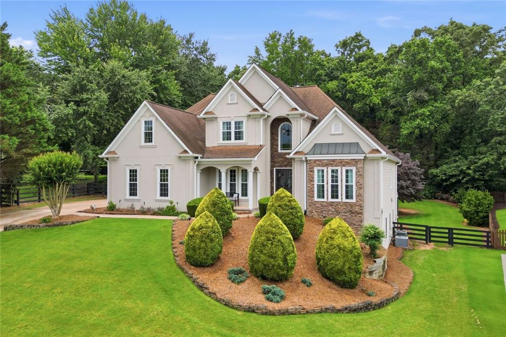 5015 Oakmont Bend Drive