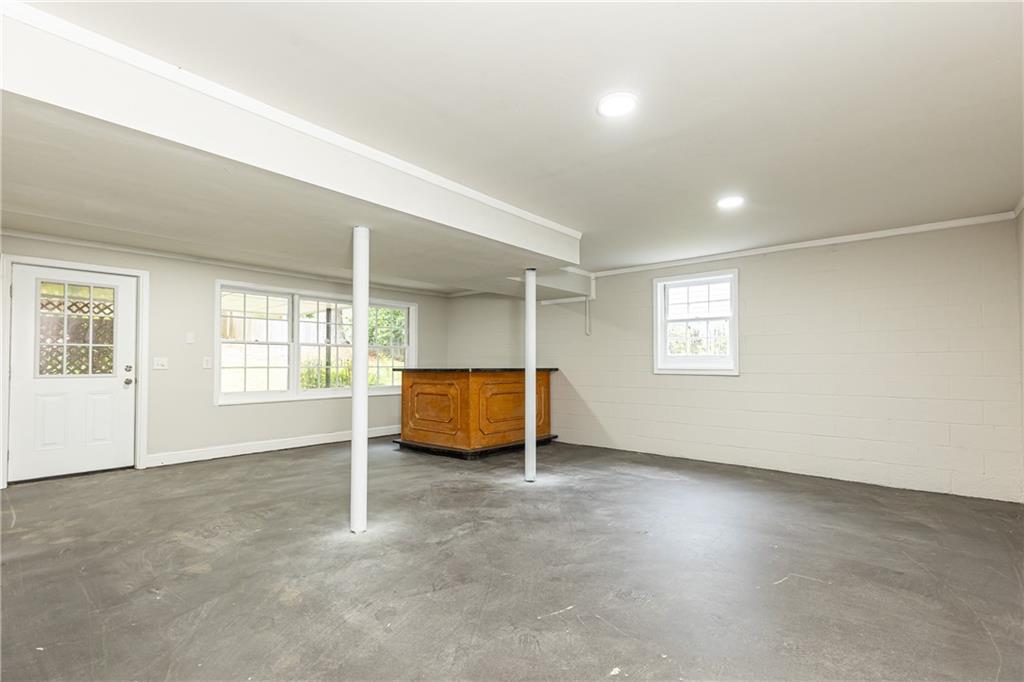 2730 Burtz Drive, Marietta, Georgia image 45