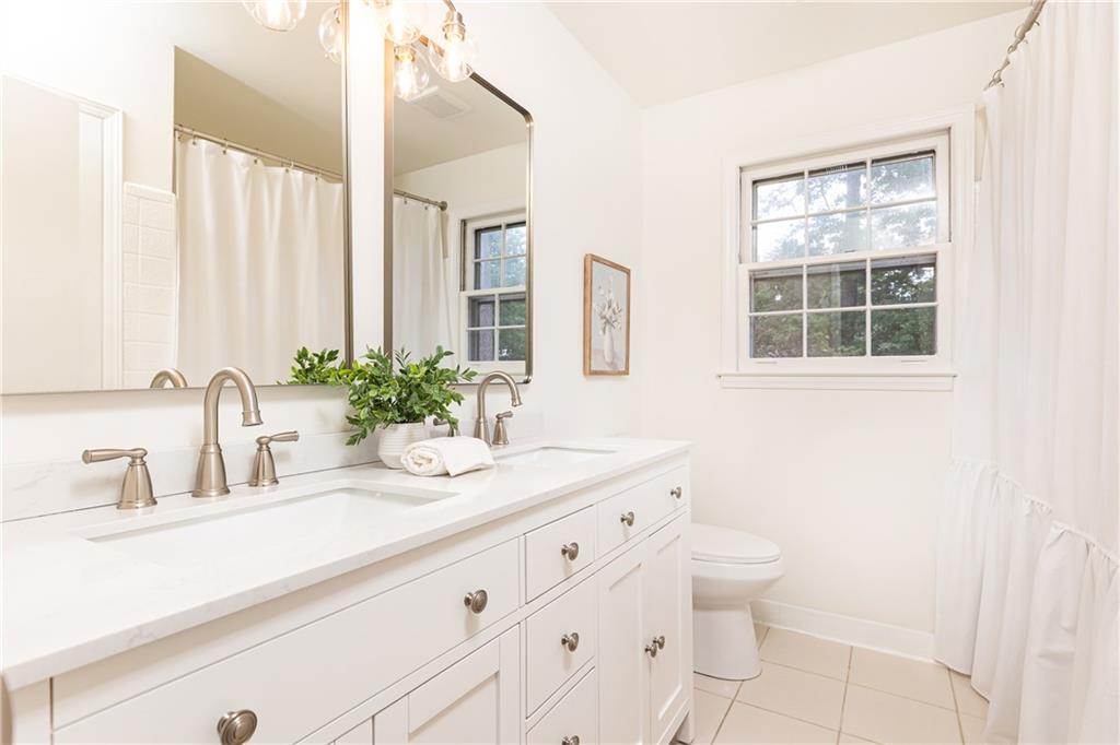 2730 Burtz Drive, Marietta, Georgia image 35