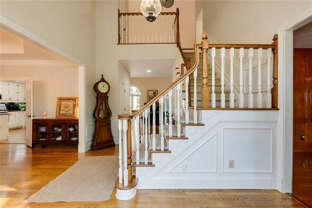 2010 Stonehedge Road