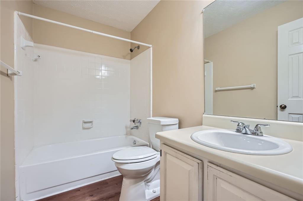 3852 Woodridge Way, Tucker, Georgia image 23
