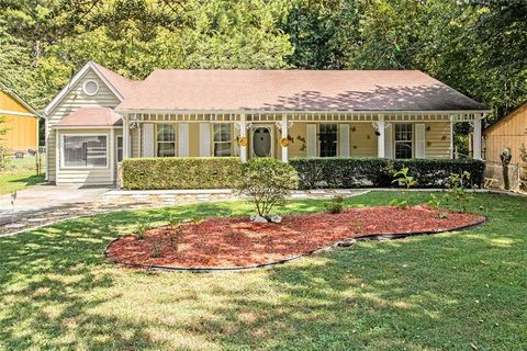 A home in Lilburn