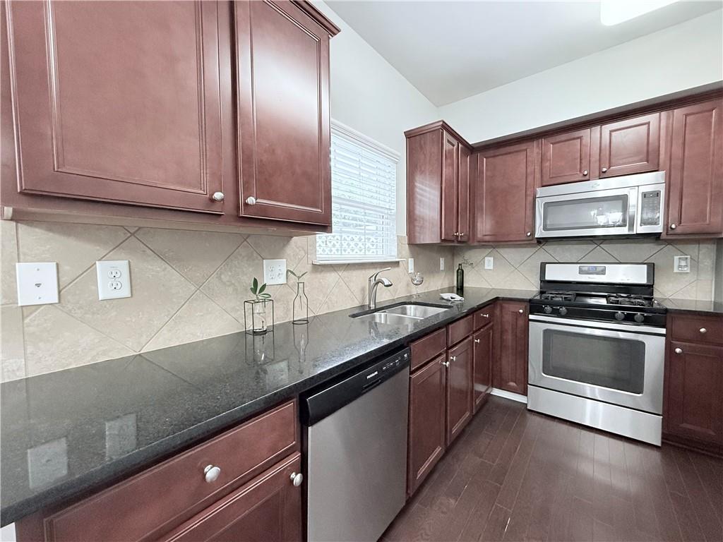 5620 Moresby Court, Alpharetta, Georgia image 11