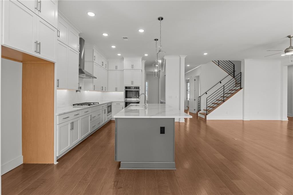 Ellis - Residential