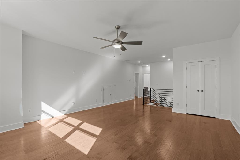 Ellis - Residential