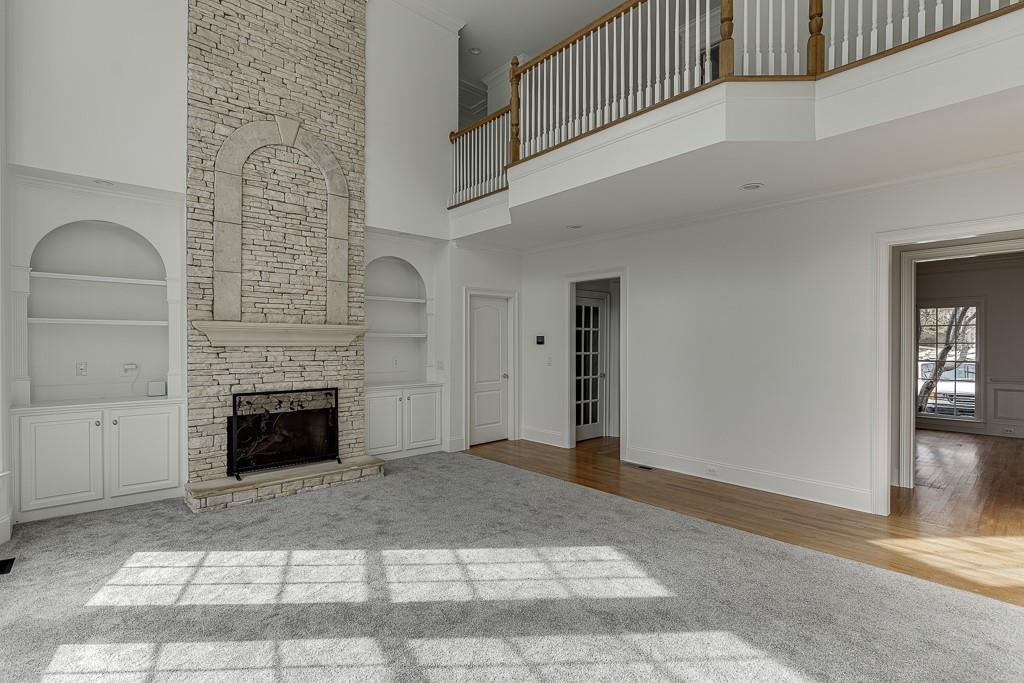 2747 PATHVIEW Drive
