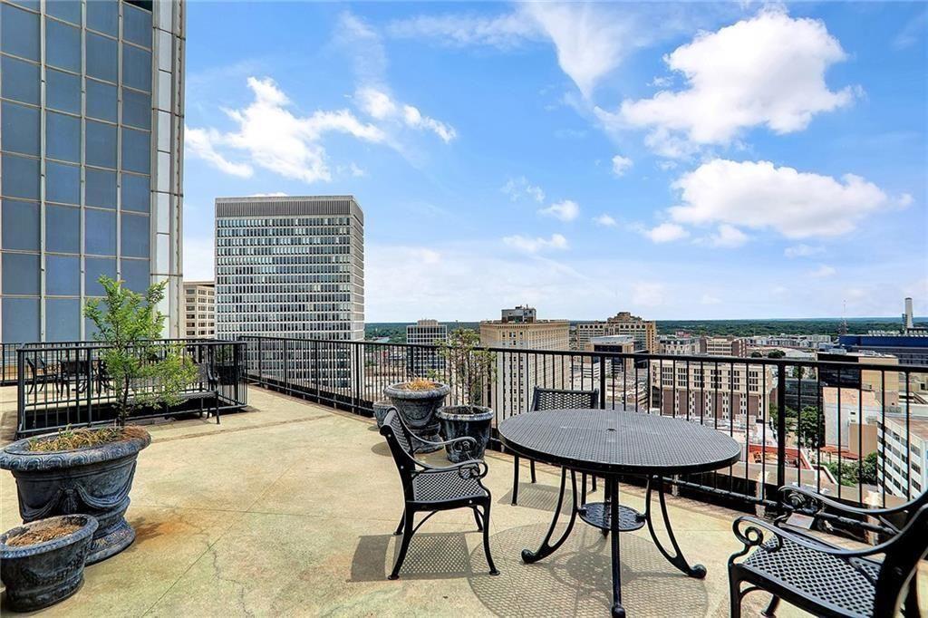 32 Peachtree Street NW 202