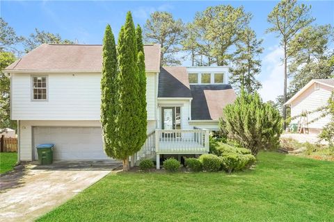 Photo of 2325 E Hill Way, Norcross, GA 30071 (MLS # 7586252)