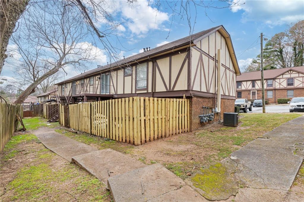 3187 Abbeywood Drive, Decatur, Georgia image 22