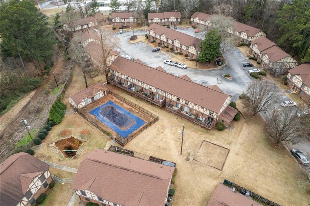 3187 Abbeywood Drive, Decatur, Georgia image 23