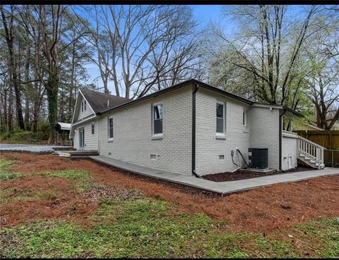 Single Family Residence in Tucker GA 4160 Pine Valley Road.jpg