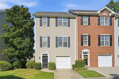 Townhouse For Sale - 2408 Beaver Falls Drive<br/> Norcross, GA 30071