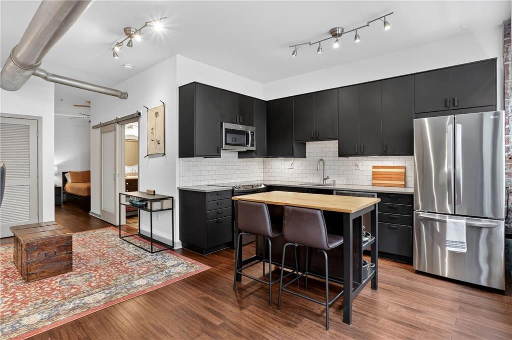 800 Peachtree Street NE 8303