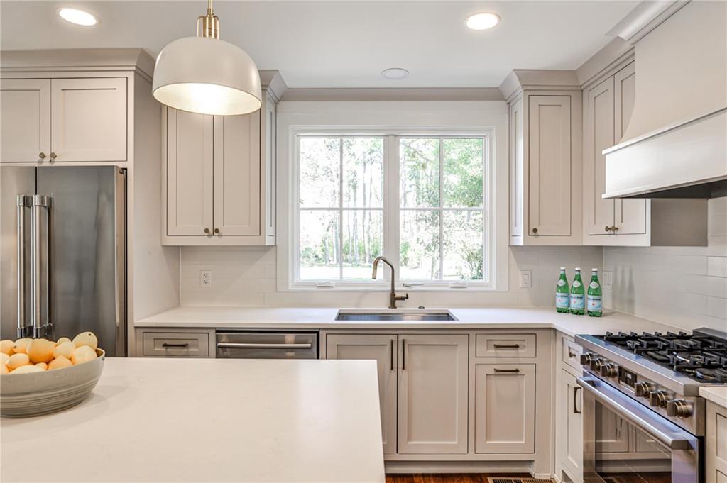 1751 Meadowdale Avenue, Atlanta, Georgia image 14