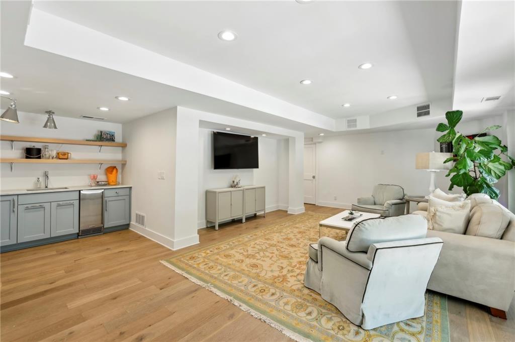 Windward - Residential