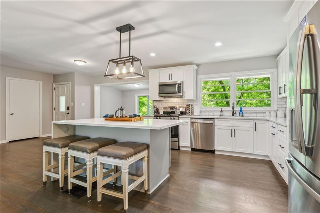 1507 Lively Ridge Road