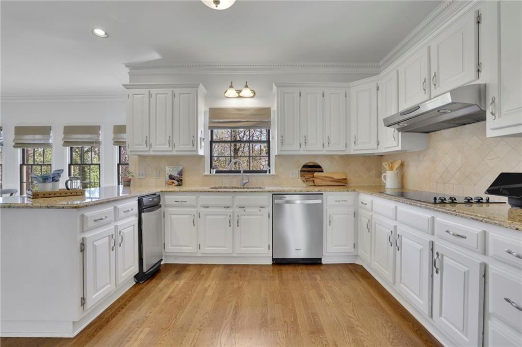 145 Flowing Spring Trail, Roswell, Georgia image 21