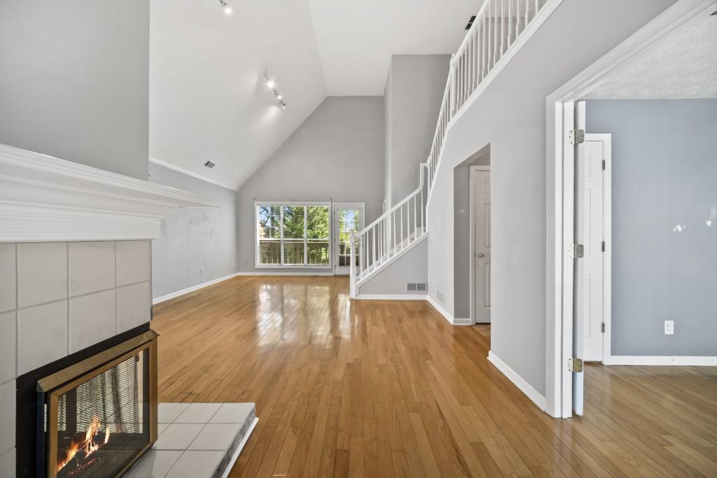 1602 Clifton Downs Court NW