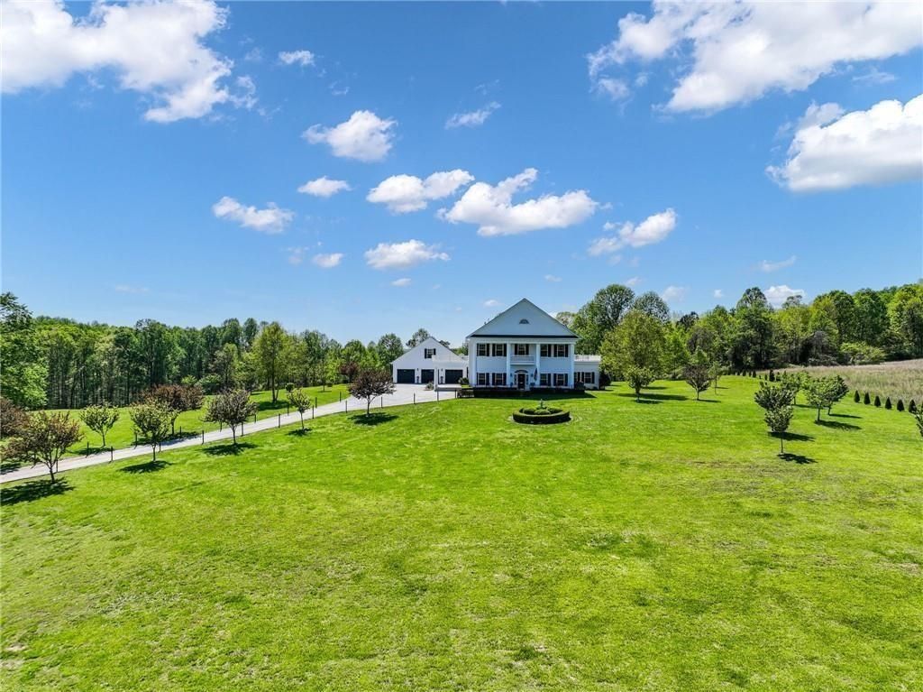 listing image 83