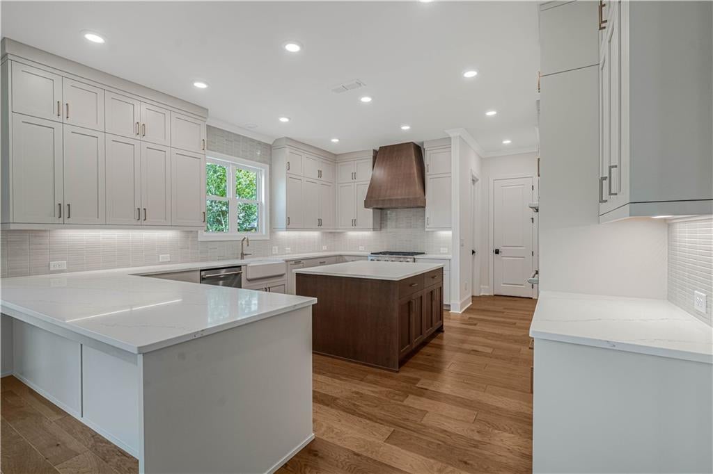10015 Ruppel Lane