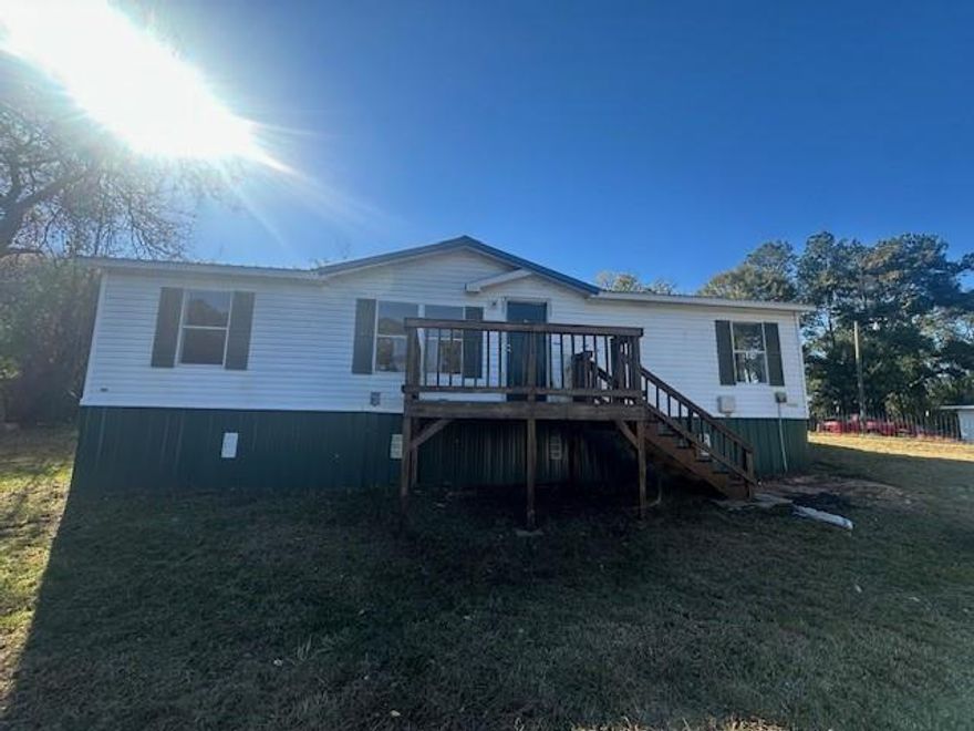 Remodeled 3 bedroom 2 baths Double Wide mobile home at the end of the street close to close and located in Model School District.  Get this one now for less than monthly rent!  Call today for your private viewing! The lot is .65 of an acre.