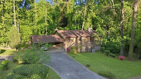 636 Cofield Atlanta GA 30354