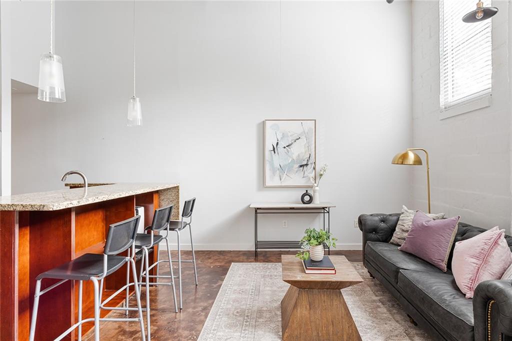 964 Dekalb Avenue NE 112