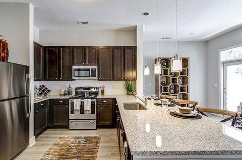 Condo For Rent - 1824 Defoor Avenue #2314<br/> Atlanta, GA 30318
