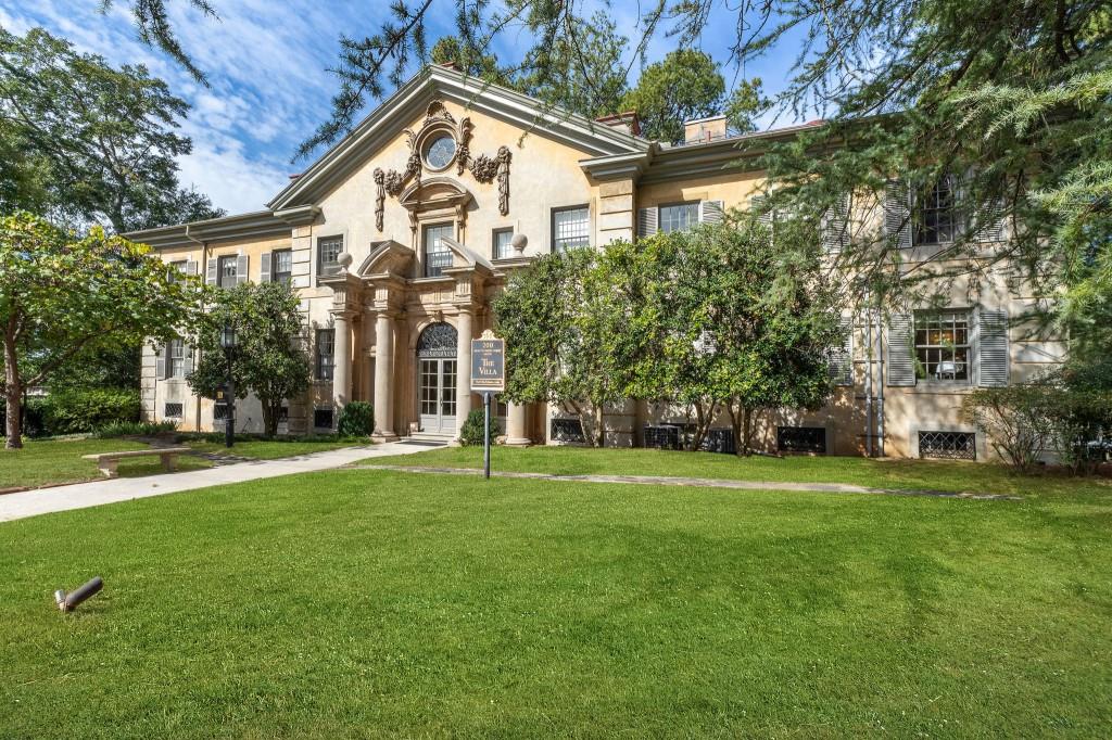 200 Montgomery Ferry Drive 31