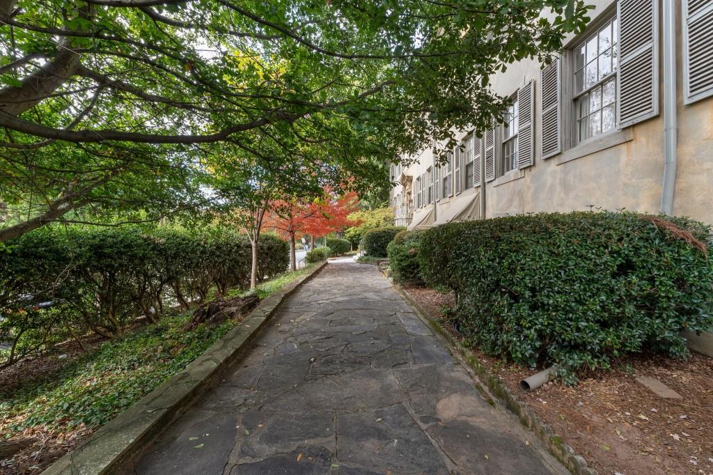200 Montgomery Ferry Drive 31