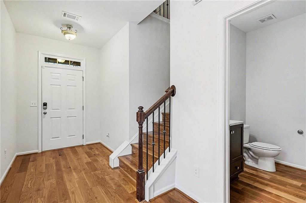 5115 Acworth Landing Drive