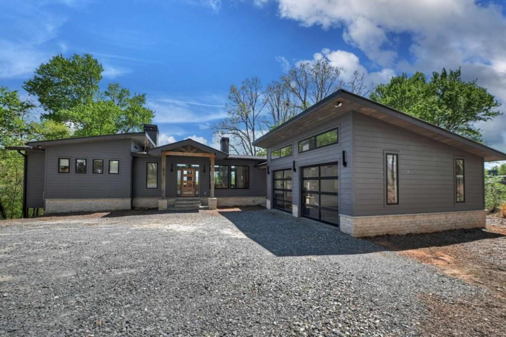 315 Blue Berry Ridge