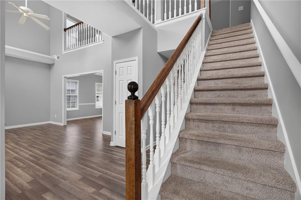 2364 Fallbrook Court