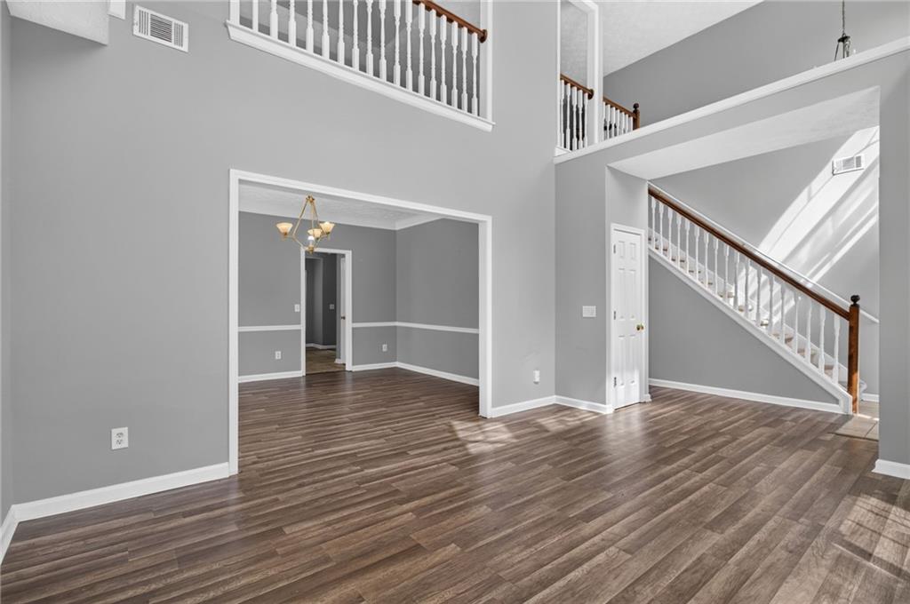 2364 Fallbrook Court