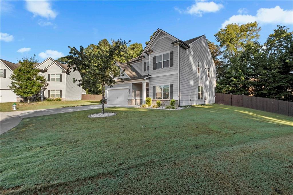 922 Blackberry Trail