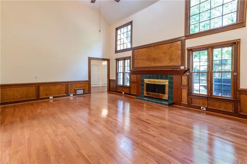 Snellville, Georgia 30078, United States, 4 Bedrooms Bedrooms, ,3 BathroomsBathrooms,Residential,Active,47875