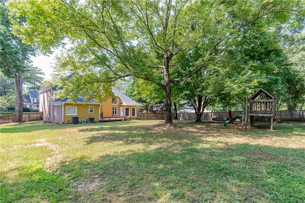 Snellville, Georgia 30078, United States, 4 Bedrooms Bedrooms, ,3 BathroomsBathrooms,Residential,Active,47875