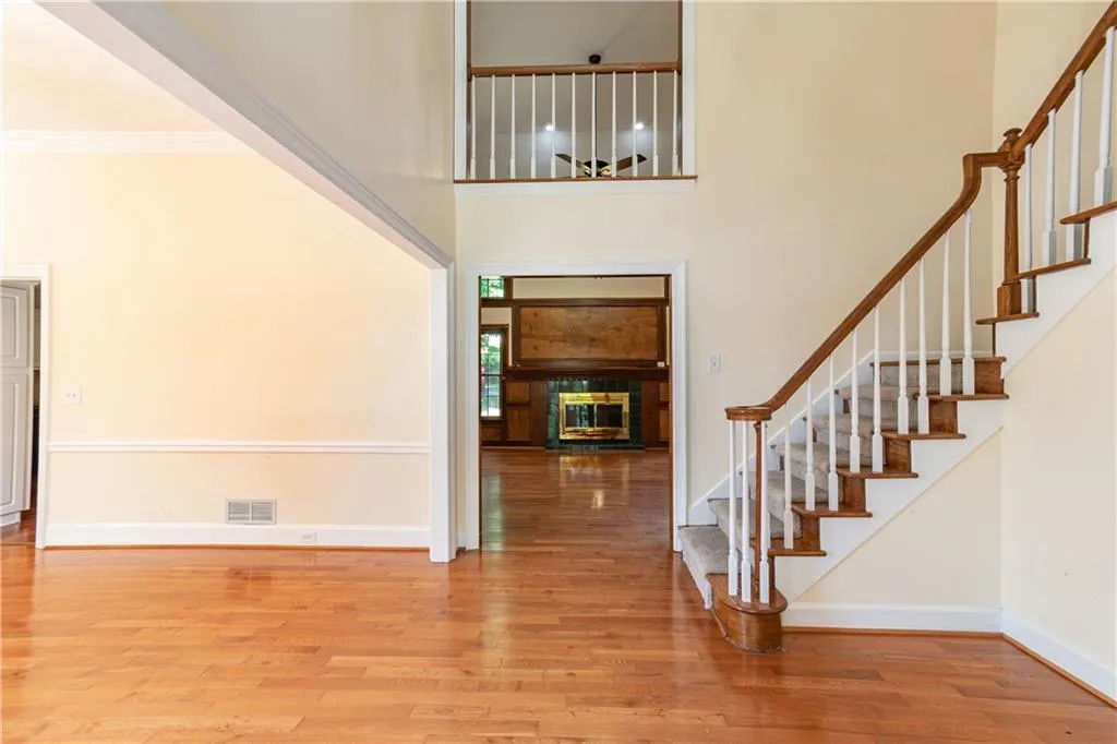 Snellville, Georgia 30078, United States, 4 Bedrooms Bedrooms, ,3 BathroomsBathrooms,Residential,Active,47875