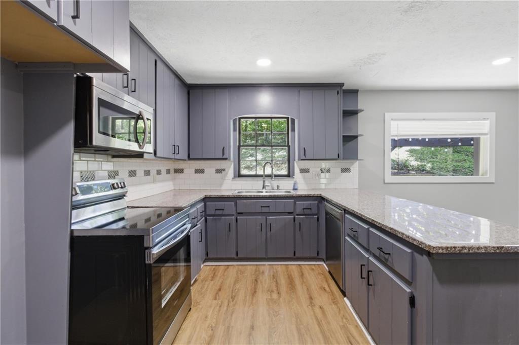 562 Hidden Hills Court