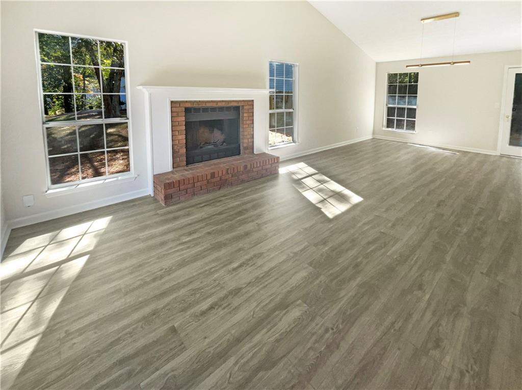 1281 Parkwood Chase NW