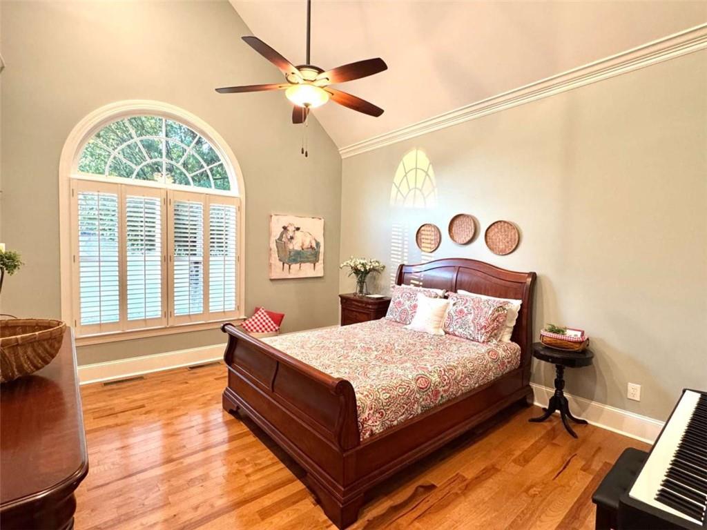 Lakehaven - Residential